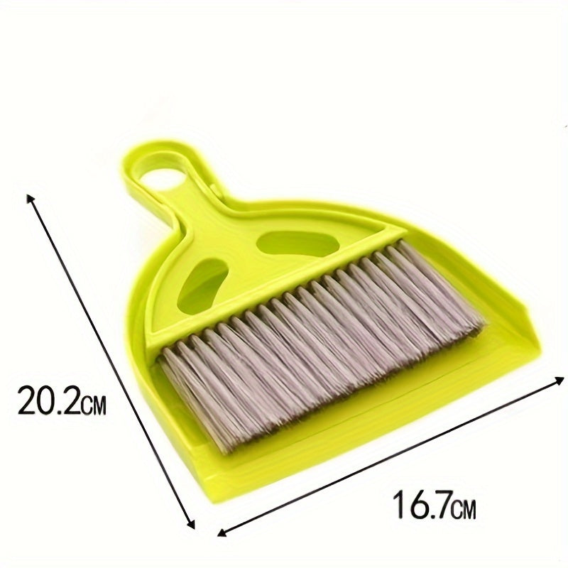 Multi-Purpose Dustpan and Broom Set, Plastic Handle, for Living Room, Bedroom, Kitchen, and Toilet Cleaning