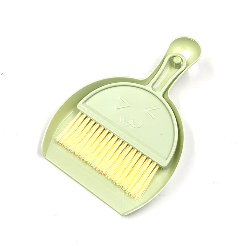 3pcs, mixed color, smiling face desktop broom, cleaning tool handheld broom, keyboard cleaning brush, small broom set with dustpan, computer clutter brush, suitable for table and desktop cleaning