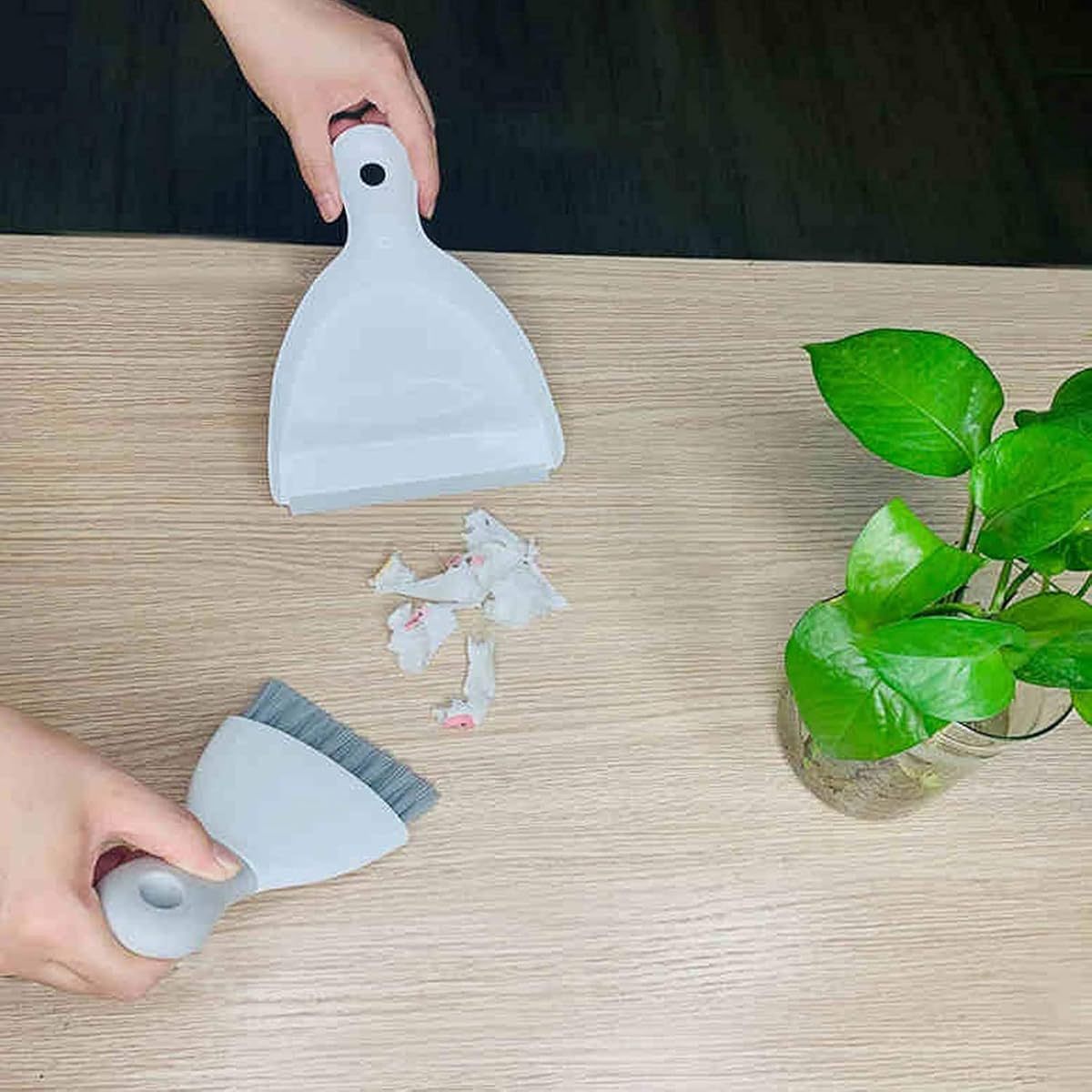 Dust pan Broom Brush Dustpan - Dustpan and Brush Set, Mini dust Pans with Brush, Dust Pan and Brush Set for Table, Keyboard, Cat, Dog and Other Pets, Dust Pan Brush Nesting Tiny Cleaning Broom( Gray), Dust Brush, Dusting Brush for Computer, Dust Removal